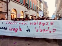 Pisa, record di chiamate al centro antiviolenza nel 2020: tutti i dati del Telefono Donna