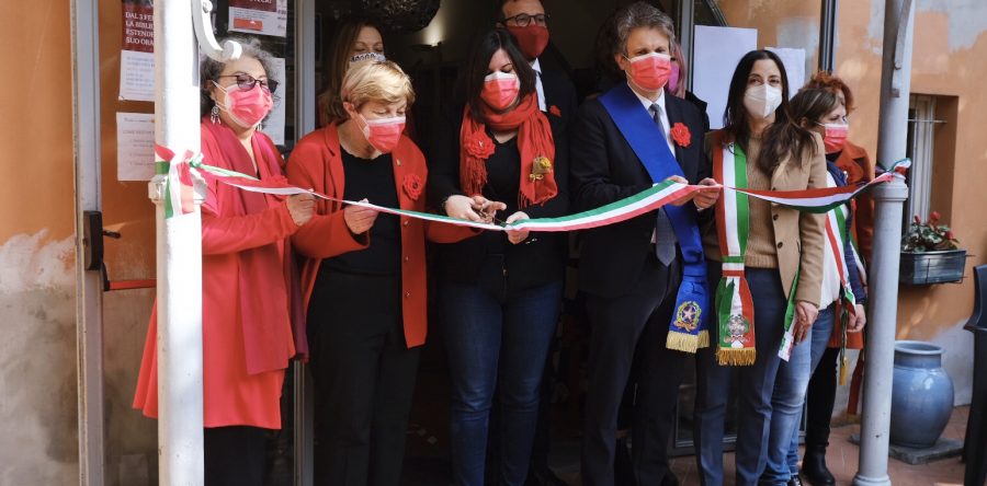 La Casa della donna esce dal piano dei beni alienabili e firma una nuova convenzione con la Provincia